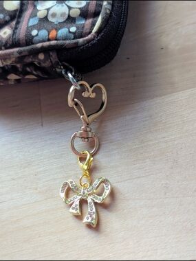 Gold Bow Charm Keychain with Heart Clasp
